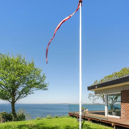 Holiday home Fjordhuset Broager